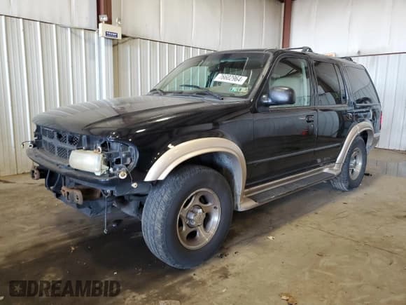✅ 2001 Ford Explorer Eddie Bauer • VIN: 1FMDU74EX1UB03999 • Lot: 76602964. Wystawiony na Copart z przebiegiem 222 756 mil. Bezpłatny archiwum sprzedaży aukcyjnych z USA i szczegółowy raport historii pojazdu na DreamBid. Zdjęcie 1.
