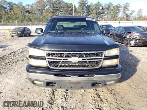 ✅ 2006 Chevrolet Silverado 1500 LT1 • VIN: 2GCEC13T061167707 • Лот: 79275664. Опубликован ранее на Copart с пробегом 291 679 миль. Бесплатный доступ к архиву аукционных продаж из США и подробный отчёт об истории автомобиля на DreamBid. Изображение 5.