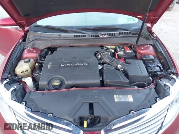 ✅ 2013 Lincoln MKZ • VIN: 3LN6L2GK8DR823667 • Lot: 43126862. Wystawiony na IAAI z przebiegiem 2 mil. Bezpłatny archiwum sprzedaży aukcyjnych z USA i szczegółowy raport historii pojazdu na DreamBid. Zdjęcie 10.