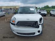 ✅ 2012 MINI Countryman • VIN: WMWZB3C53CWM02801 • Lot: 42813882. Wystawiony na IAAI z przebiegiem 75 627 mil. Bezpłatny archiwum sprzedaży aukcyjnych z USA i szczegółowy raport historii pojazdu na DreamBid. Zdjęcie 11.