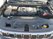 ✅ 2023 Jeep Wagoneer Series III • VIN: 1C4SJSDPXPS569378 • Lot: 58606885. Wystawiony na Copart z przebiegiem 11 417 mil. Bezpłatny archiwum sprzedaży aukcyjnych z USA i szczegółowy raport historii pojazdu na DreamBid. Zdjęcie 12.