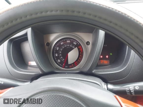 ✅ 2008 Scion xD • VIN: JTKKU10458J031197 • Lot: 43028005. Listed on IAAI with 127,981 mi. Free auction sales archive from the USA and detailed vehicle history report at DreamBid. Image 7.