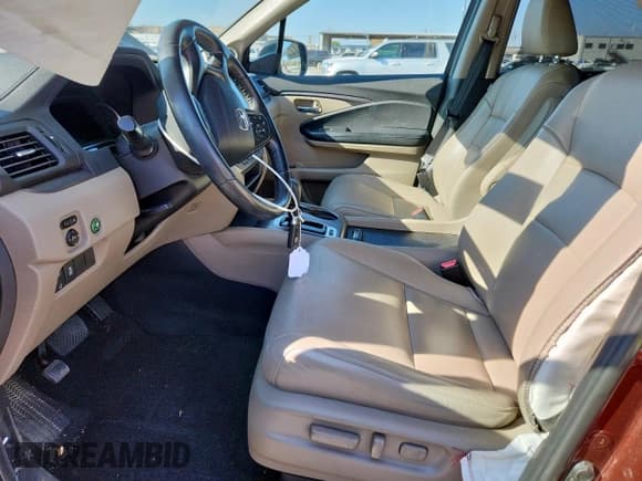 ✅ 2019 Honda Pilot EX-L • VIN: 5FNYF6H57KB086741 • Lot: 93200025. Listed on Copart with 111,331 mi. Free auction sales archive from the USA and detailed vehicle history report at DreamBid. Image 7.