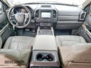 ✅ 2018 Ford Expedition Limited • VIN: 1FMJU2AT6JEA67070 • Lot: 84462925. Wystawiony na Copart z przebiegiem 116 262 mil. Bezpłatny archiwum sprzedaży aukcyjnych z USA i szczegółowy raport historii pojazdu na DreamBid. Zdjęcie 8.