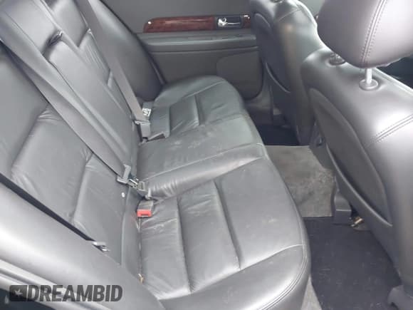 ✅ 2002 Lincoln LS w/Base Pkg • VIN: 1LNHM87A82Y700997 • Lot: 43546238. Listed on IAAI with 162,635 mi. Free auction sales archive from the USA and detailed vehicle history report at DreamBid. Image 8.