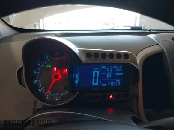 2015 Chevrolet Sonic LT with VIN 1G1JC5SH4F4136377, listed as a IAAI auction lot 42542312 with 148,131 mi miles and . Bid and sale history available at DreamBid. Image 7.