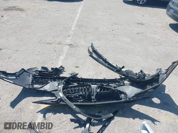 ✅ 2020 BMW X2 sDrive28i • VIN: WBXYH9C00L5P33977 • Lot: 41888662. Wystawiony na IAAI z przebiegiem 41 565 mil. Bezpłatny archiwum sprzedaży aukcyjnych z USA i szczegółowy raport historii pojazdu na DreamBid. Zdjęcie 11.