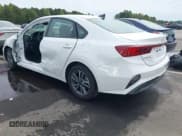 ✅ 2024 Kia Forte LXS • VIN: 3KPF24ADXRE793602 • Lot: 43424728. Wystawiony na IAAI z przebiegiem 55 369 mil. Bezpłatny archiwum sprzedaży aukcyjnych z USA i szczegółowy raport historii pojazdu na DreamBid. Zdjęcie 3.
