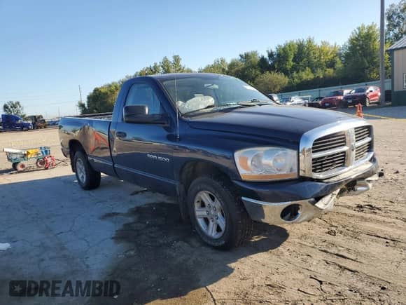 2006 Dodge 1500 SLT z VIN 1D7HA16N16J176525, wystawiony jako Copart lot #73054924 z przebiegiem Nie podano mil oraz Szkoda całkowita • Salvage title. Historia ofert i sprzedaży dostępna na DreamBid. Obrazek 4.