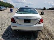 ✅ 2019 Mercedes-Benz E 300 • VIN: WDDZF4KB1KA556204 • Lot: 68050745. Wystawiony na Copart z przebiegiem 112 724 mil. Bezpłatny archiwum sprzedaży aukcyjnych z USA i szczegółowy raport historii pojazdu na DreamBid. Zdjęcie 6.