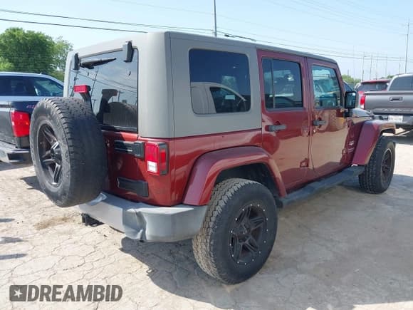 ✅ 2008 Jeep Wrangler Unlimited Sahara • VIN: 1J4GA59168L551896 • Lot: 42173185. Listed on IAAI with 192,394 mi. Free auction sales archive from the USA and detailed vehicle history report at DreamBid. Image 4.