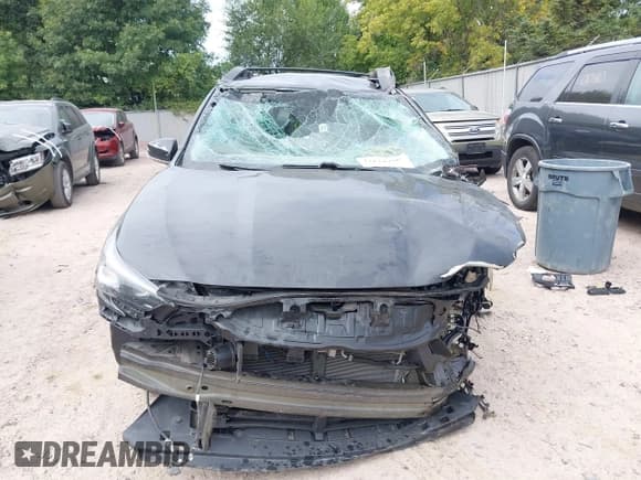 ✅ 2023 Subaru Outback Premium • VIN: 4S4BTACC5P3147995 • Lot: 43134270. Listed on IAAI with 82,291 mi. Free auction sales archive from the USA and detailed vehicle history report at DreamBid. Image 12.