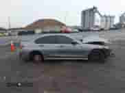 2025 BMW 3 Series M340i xDrive with VIN 3MW69FT06S8E95616, listed as a IAAI auction lot 43291145 with 19,318 mi miles and . Bid and sale history available at DreamBid. Image 14.