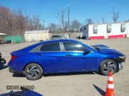 ✅ 2024 Hyundai Elantra SEL • VIN: KMHLS4DG3RU769454 • Lot: 41838085. Wystawiony na IAAI z przebiegiem 11 520 mil. Bezpłatny archiwum sprzedaży aukcyjnych z USA i szczegółowy raport historii pojazdu na DreamBid. Zdjęcie 12.