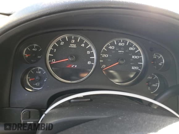 ✅ 2011 Chevrolet Suburban LT • VIN: 1GNSKJE34BR295704 • Lot: 76664374. Wystawiony na Copart z przebiegiem Nie podano. Bezpłatny archiwum sprzedaży aukcyjnych z USA i szczegółowy raport historii pojazdu na DreamBid. Zdjęcie 9.