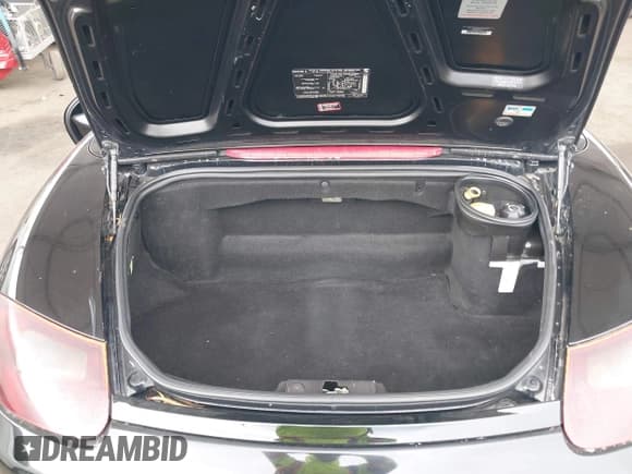 ✅ 2002 Porsche Boxster S • VIN: WP0CB29862U661765 • Лот: 42550640. Опубликован ранее на IAAI с пробегом 78 671 миль. Бесплатный доступ к архиву аукционных продаж из США и подробный отчёт об истории автомобиля на DreamBid. Изображение 10.