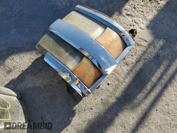 ✅ 2015 Chevrolet Silverado 2500HD Work Truck • VIN: 1GC1KUEG8FF136121 • Lot: 92112415. Listed on Copart with 298,083 mi. Free auction sales archive from the USA and detailed vehicle history report at DreamBid. Image 12.