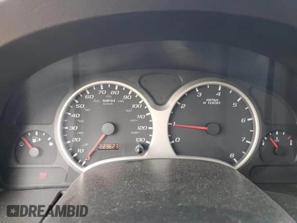 ✅ 2005 Chevrolet Equinox LT • VIN: 2CNDL73F556123627 • Лот: 60023555. Опубликован ранее на Copart с пробегом 223 623 миль. Бесплатный доступ к архиву аукционных продаж из США и подробный отчёт об истории автомобиля на DreamBid. Изображение 9.