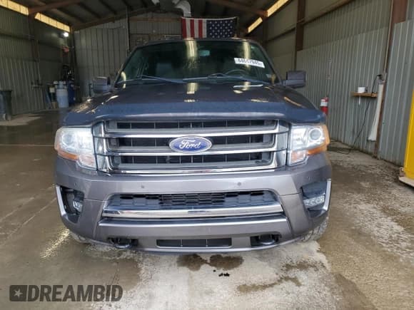 ✅ 2015 Ford Expedition Limited • VIN: 1FMJU2ATXFEF08383 • Lot: 84647945. Wystawiony na Copart z przebiegiem 149 738 mil. Bezpłatny archiwum sprzedaży aukcyjnych z USA i szczegółowy raport historii pojazdu na DreamBid. Zdjęcie 5.