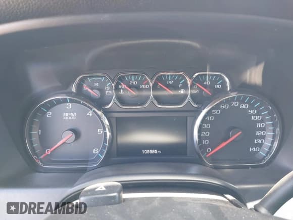 ✅ 2019 Chevrolet Silverado 1500 LT • VIN: 2GCRCPECXK1135990 • Lot: 42414230. Wystawiony na IAAI z przebiegiem 105 985 mil. Bezpłatny archiwum sprzedaży aukcyjnych z USA i szczegółowy raport historii pojazdu na DreamBid. Zdjęcie 7.