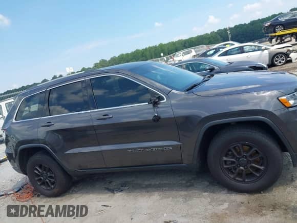 2020 Jeep Grand Cherokee Altitude z VIN 1C4RJEAG0LC182573, wystawiony jako IAAI lot #42623128 z przebiegiem 106 817 mil mil oraz . Historia ofert i sprzedaży dostępna na DreamBid. Obrazek 13.