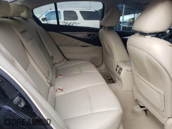 ✅ 2017 Infiniti Q50 Premium • VIN: JN1EV7AP4HM738807 • Лот: 89928675. Опубликован ранее на Copart с пробегом 83 400 миль. Бесплатный доступ к архиву аукционных продаж из США и подробный отчёт об истории автомобиля на DreamBid. Изображение 10.