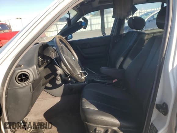 ✅ 1995 BMW 5 Series 525i • VIN: WBAHD5329SGB39457 • Lot: 84928964. Listed on Copart with 136,095 mi. Free auction sales archive from the USA and detailed vehicle history report at DreamBid. Image 7.