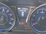 ✅ 2013 Hyundai Genesis Coupe 2.0T • VIN: KMHHT6KD2DU099816 • Lot: 42847607. Wystawiony na IAAI z przebiegiem 79 485 mil. Bezpłatny archiwum sprzedaży aukcyjnych z USA i szczegółowy raport historii pojazdu na DreamBid. Zdjęcie 7.