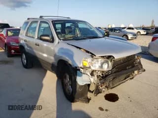 ✅ 2005 Ford Escape XLS Value • VIN: 1FMYU02Z75KB13387 • Lot: 40399594. Wystawiony na Copart z przebiegiem 148 579 mil. Bezpłatny archiwum sprzedaży aukcyjnych z USA i szczegółowy raport historii pojazdu na DreamBid. Zdjęcie 1.