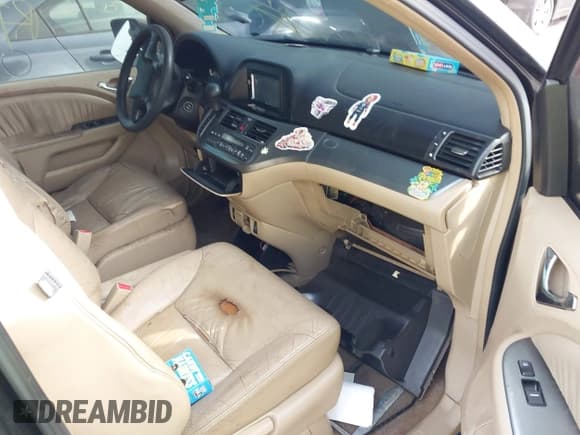✅ 2005 Honda Odyssey EX-L • VIN: 5FNRL38605B096259 • Lot: 43254358. Listed on IAAI with Not provided. Free auction sales archive from the USA and detailed vehicle history report at DreamBid. Image 5.