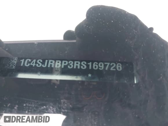 ✅ 2024 Jeep Wagoneer Series II • VIN: 1C4SJRBP3RS169726 • Lot: 41620035. Listed on IAAI with 21,752 mi. Free auction sales archive from the USA and detailed vehicle history report at DreamBid. Image 9.