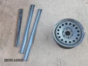 ✅ 2010 Chevrolet Suburban LS • VIN: 1GNUCHE05AR204166 • Lot: 42615057. Listed on IAAI with 256,712 mi. Free auction sales archive from the USA and detailed vehicle history report at DreamBid. Image 12.