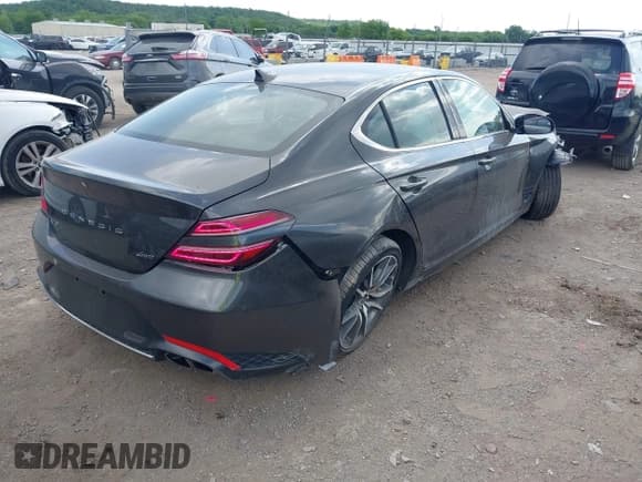 ✅ 2023 Genesis G70 2.0T • VIN: KMTG34TA7PU131190 • Лот: 42320448. Опубликован ранее на IAAI с пробегом 32 874 миль. Бесплатный доступ к архиву аукционных продаж из США и подробный отчёт об истории автомобиля на DreamBid. Изображение 4.