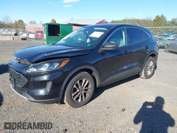 ✅ 2022 Ford Escape SE • VIN: 1FMCU0G60NUB59558 • Лот: 43532133. Опубликован ранее на IAAI с пробегом 44 273 миль. Бесплатный доступ к архиву аукционных продаж из США и подробный отчёт об истории автомобиля на DreamBid. Изображение 2.