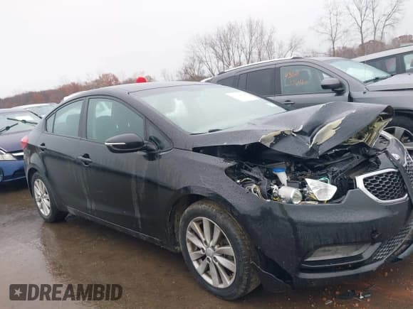 ✅ 2015 Kia Forte LX • VIN: KNAFX4A6XF5400009 • Лот: 43708408. Опубликован ранее на IAAI с пробегом 91 155 миль. Бесплатный доступ к архиву аукционных продаж из США и подробный отчёт об истории автомобиля на DreamBid. Изображение 13.