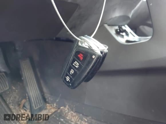 ✅ 2015 Hyundai Santa Fe GLS • VIN: KM8SR4HF1FU123219 • Лот: 42886758. Опубликован ранее на IAAI с пробегом 141 554 миль. Бесплатный доступ к архиву аукционных продаж из США и подробный отчёт об истории автомобиля на DreamBid. Изображение 11.