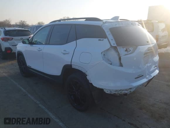 ✅ 2021 GMC Terrain SLT • VIN: 3GKALVEV0ML385344 • Lot: 41759300. Wystawiony na IAAI z przebiegiem 73 578 mil. Bezpłatny archiwum sprzedaży aukcyjnych z USA i szczegółowy raport historii pojazdu na DreamBid. Zdjęcie 3.