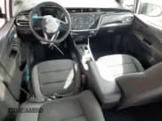 ✅ 2023 Chevrolet Bolt EV 1LT • VIN: 1G1FW6S07P4142303 • Lot: 63215444. Wystawiony na Copart z przebiegiem 16 338 mil. Bezpłatny archiwum sprzedaży aukcyjnych z USA i szczegółowy raport historii pojazdu na DreamBid. Zdjęcie 8.