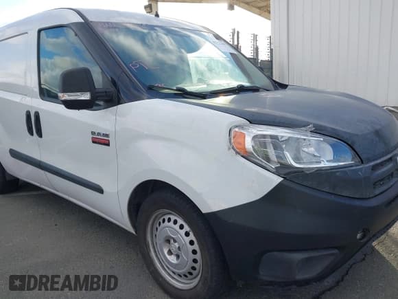 ✅ 2015 Ram ProMaster City Cargo Tradesman • VIN: ZFBERFAT6F6978423 • Lot: 43722449. Wystawiony na IAAI z przebiegiem 89 659 mil. Bezpłatny archiwum sprzedaży aukcyjnych z USA i szczegółowy raport historii pojazdu na DreamBid. Zdjęcie 6.