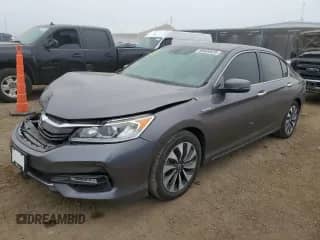 2017 Honda Accord EX-L z VIN JHMCR6F58HC001477, wystawiony jako Copart lot #86694635 z przebiegiem 99 718 mil mil oraz Szkoda całkowita • Salvage title. Historia ofert i sprzedaży dostępna na DreamBid. Obrazek 1.