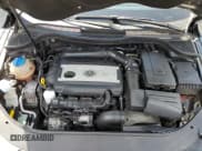 ✅ 2016 Volkswagen CC Sport • VIN: WVWBP7AN7GE503528 • Лот: 55075075. Опубликован ранее на Copart с пробегом 126 949 миль. Бесплатный доступ к архиву аукционных продаж из США и подробный отчёт об истории автомобиля на DreamBid. Изображение 11.