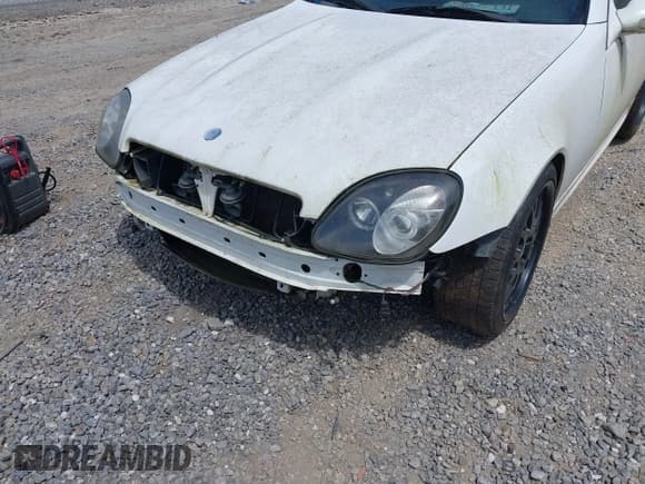 ✅ 2001 Mercedes-Benz SLK 230/320 • VIN: WDBKK65F51F222565 • Лот: 42785056. Опубликован ранее на IAAI с пробегом Не указан. Бесплатный доступ к архиву аукционных продаж из США и подробный отчёт об истории автомобиля на DreamBid. Изображение 6.