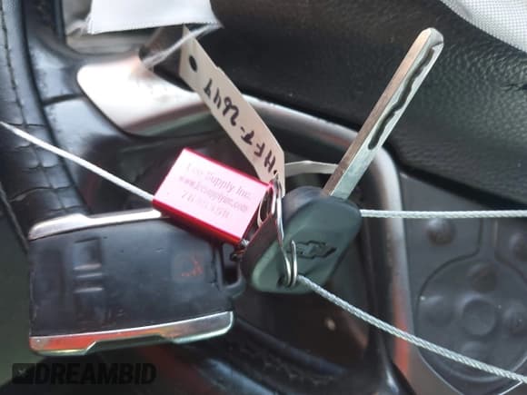 ✅ 2016 Chevrolet Silverado 1500 LTZ • VIN: 3GCPCSEC4GG235799 • Lot: 43514470. Wystawiony na IAAI z przebiegiem 206 578 mil. Bezpłatny archiwum sprzedaży aukcyjnych z USA i szczegółowy raport historii pojazdu na DreamBid. Zdjęcie 11.