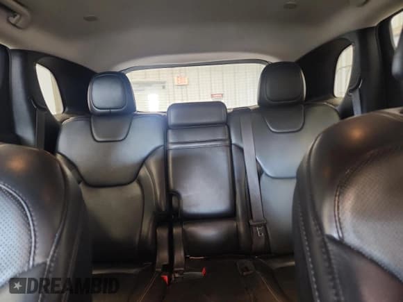 ✅ 2019 Jeep Cherokee Limited • VIN: 1C4PJMDN0KD179631 • Lot: 91392845. Wystawiony na Copart z przebiegiem 146 894 mil. Bezpłatny archiwum sprzedaży aukcyjnych z USA i szczegółowy raport historii pojazdu na DreamBid. Zdjęcie 10.