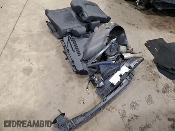 ✅ 2019 Hyundai Kona Limited • VIN: KM8K3CA55KU376678 • Лот: 55650254. Опубликован ранее на Copart с пробегом 50 734 миль. Бесплатный доступ к архиву аукционных продаж из США и подробный отчёт об истории автомобиля на DreamBid. Изображение 12.