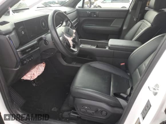 2024 Hyundai Santa Fe Calligraphy с VIN 5NMP5DGL9RH042963, выставлен на аукционе Copart как лот 82385384 с пробегом 9 803 миль миль и Списание • Salvage title. История ставок и продаж доступна на DreamBid. Изображение 7.
