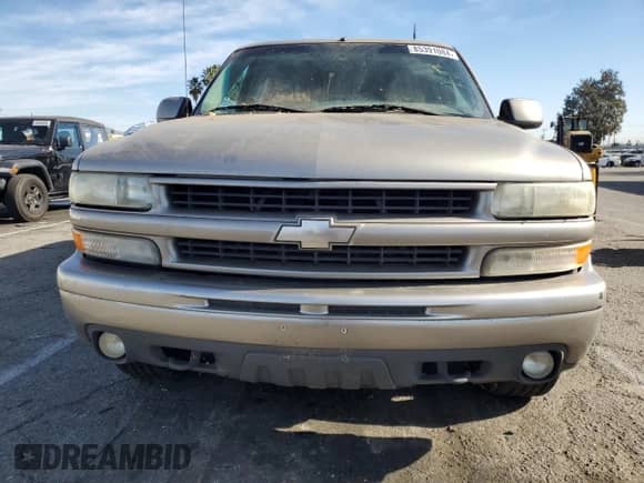 2002 Chevrolet Suburban Z71 с VIN 3GNFK16T02G237847, выставлен на аукционе Copart как лот 85391084 с пробегом 277 509 миль миль и Чистый • Clean title. История ставок и продаж доступна на DreamBid. Изображение 5.