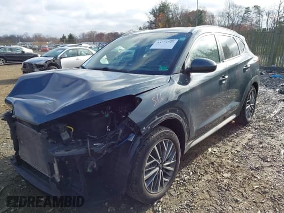✅ 2019 Hyundai Tucson Limited • VIN: KM8J33AL4KU035685 • Lot: 43773795. Listed on IAAI with 87,586 mi. Free auction sales archive from the USA and detailed vehicle history report at DreamBid. Image 2.