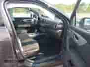 2021 Chevrolet Blazer LT z VIN 3GNKBHR40MS566821, wystawiony jako IAAI lot #42769208 z przebiegiem 31 904 mil mil oraz . Historia ofert i sprzedaży dostępna na DreamBid. Obrazek 5.