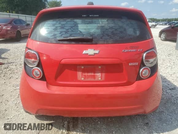 2015 Chevrolet Sonic LT с VIN 1G1JC6SB4F4200645, выставлен на аукционе Copart как лот 67926675 с пробегом 90 636 миль миль и Списание • Salvage title. История ставок и продаж доступна на DreamBid. Изображение 6.